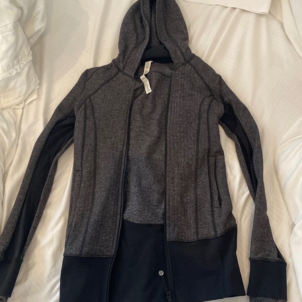 lulu jacket